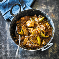 Fiery beef & beer curry